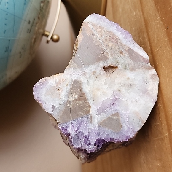Beautiful amethyst cluster - Picture 4 of 14